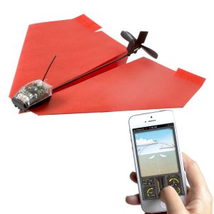 Papierflieger mit Fernsteuerung und Kamera auf gadgetzone.de